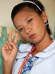 Lovely Filipina teen schoolgirl strips naked for the cam